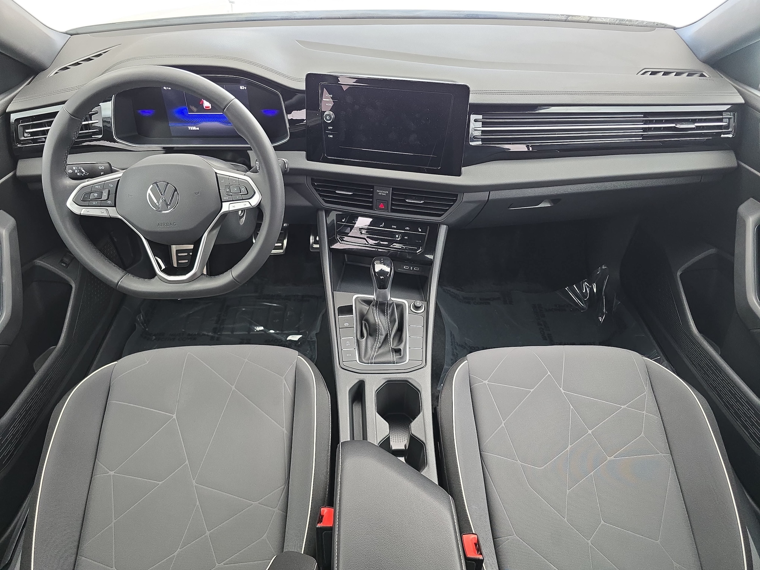 2026 Volkswagen Jetta Sport - Photo 9