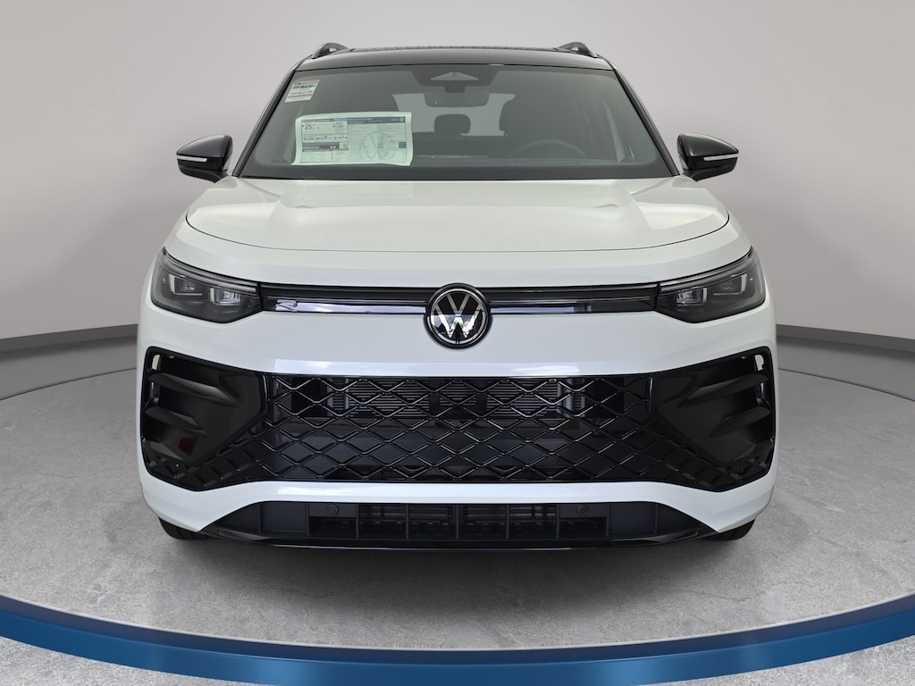 New 2026 Volkswagen Tiguan SE R-Line Black SUV