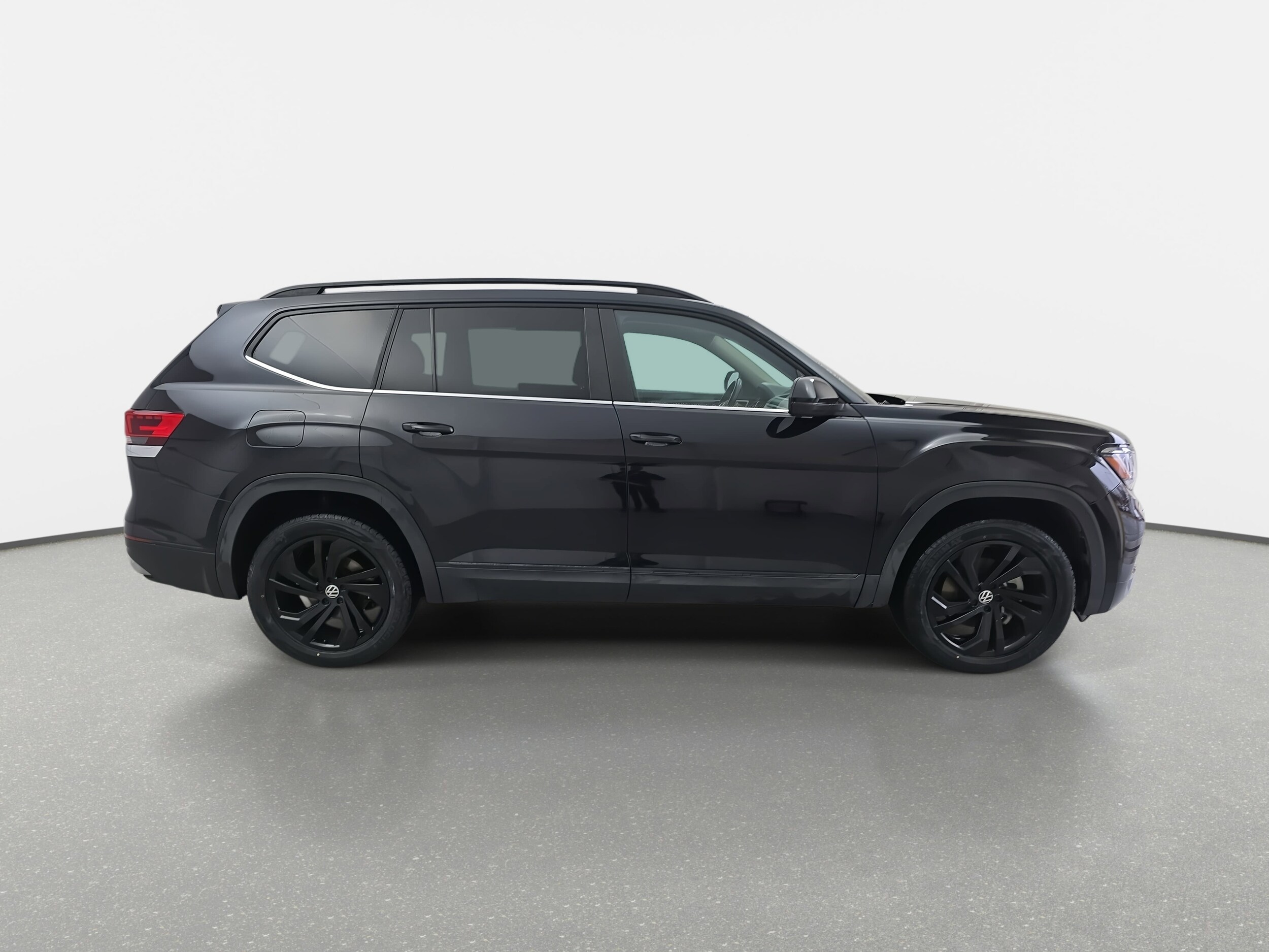 2022 Volkswagen Atlas V6 SE Technology photo 2