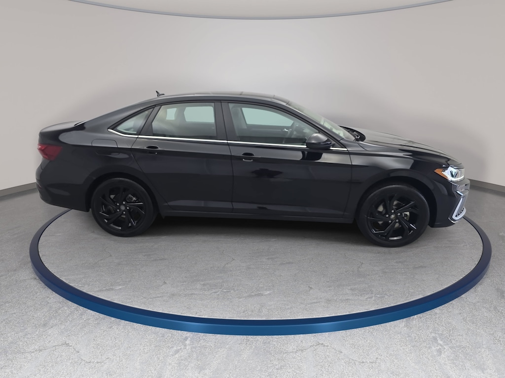 New 2026 Volkswagen Jetta 1.5T SE Sedan