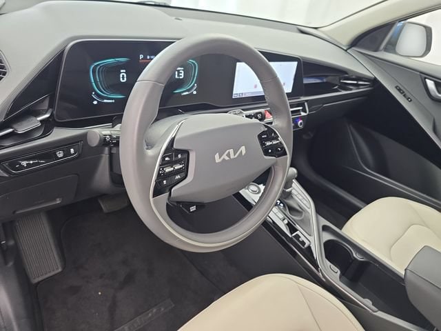 2023 Kia Niro EX - Photo 15