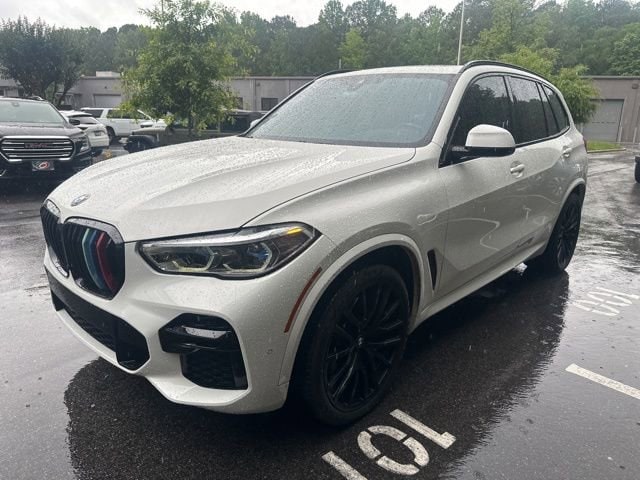 2022 BMW X5 xDrive40i's photo