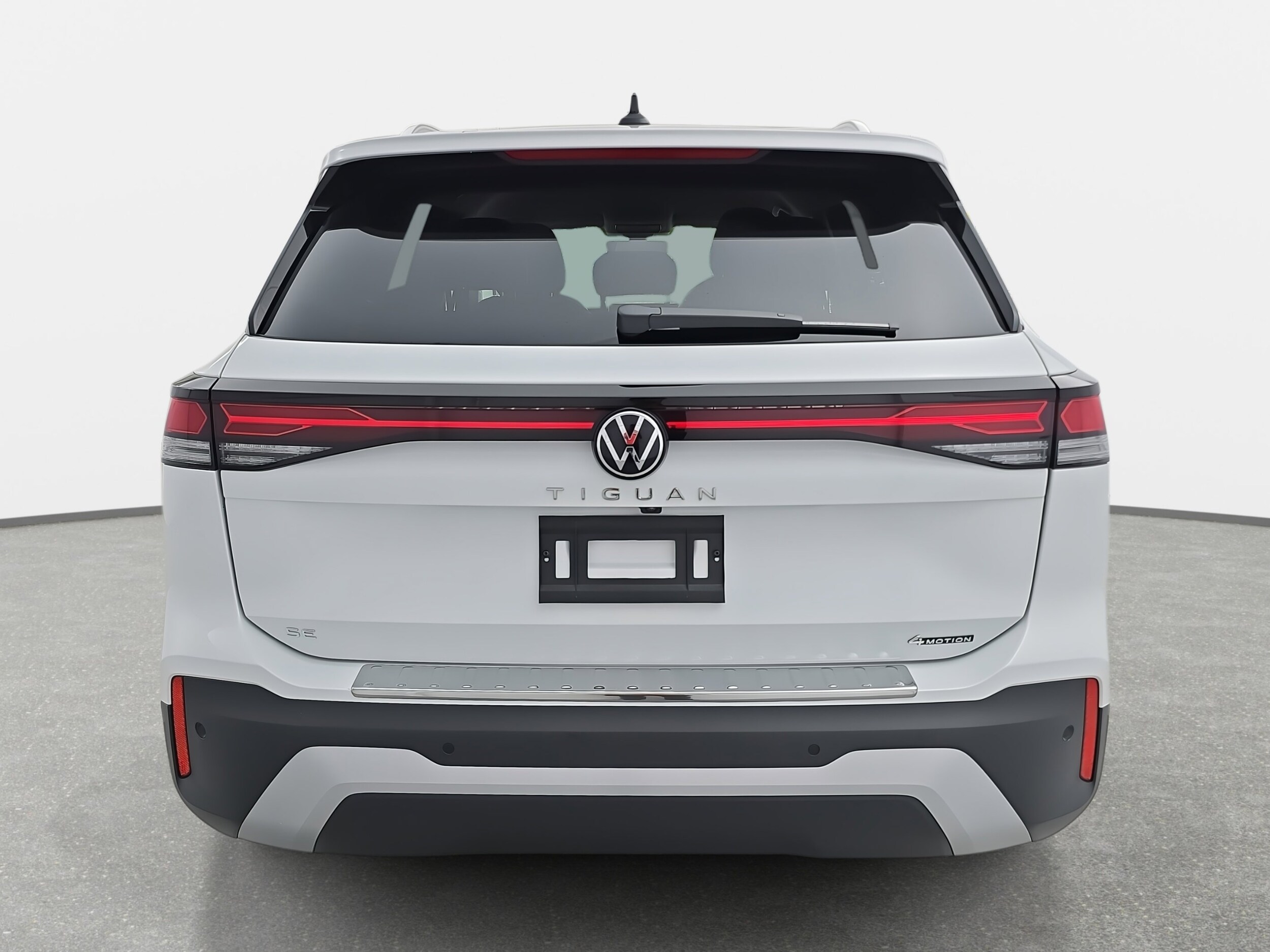 2025 Volkswagen Tiguan SE photo 4