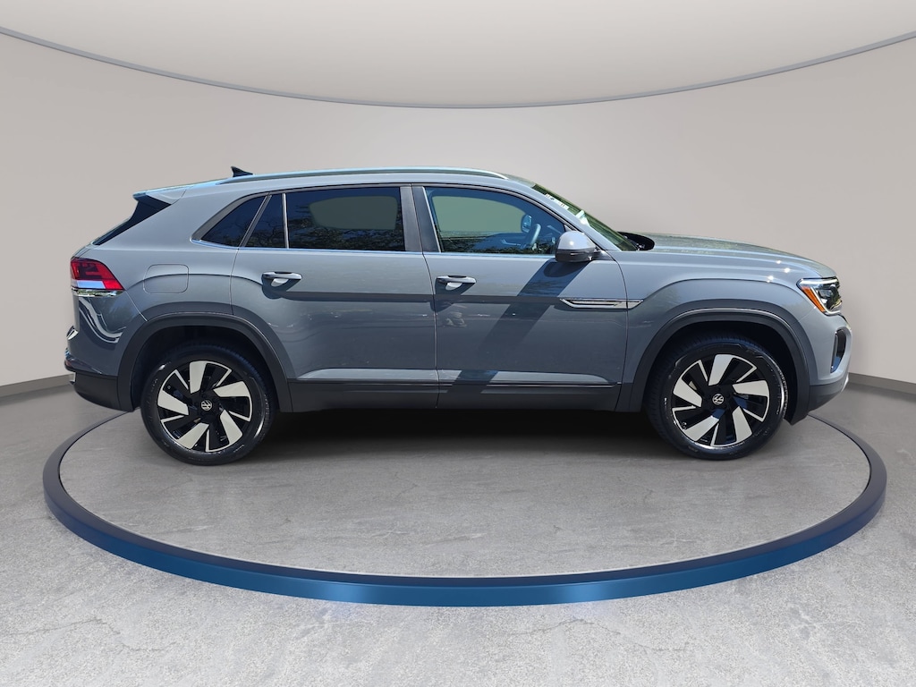 New 2026 Volkswagen Atlas Cross Sport SE w/Technology SUV