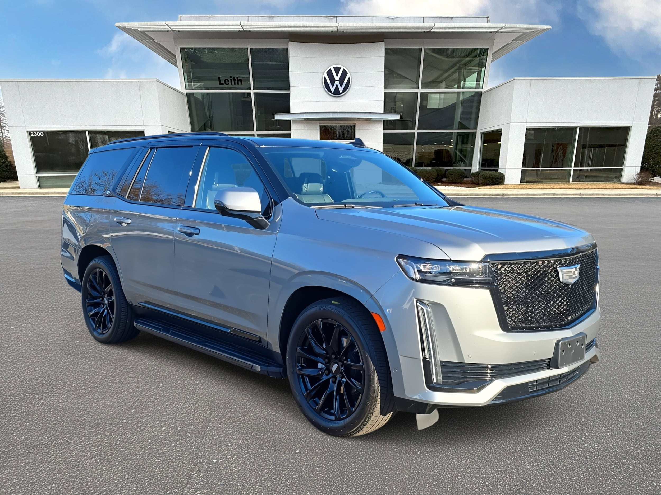 2024 Cadillac Escalade Sport's photo