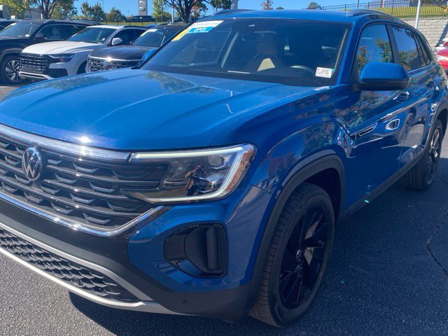 Used 2026 Volkswagen Atlas Cross Sport SE w/Technology SUV