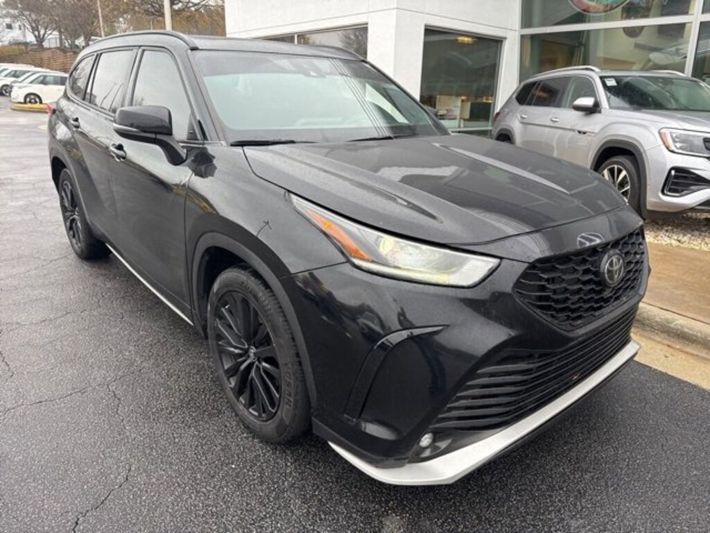 Used 2023 Toyota Highlander XSE SUV