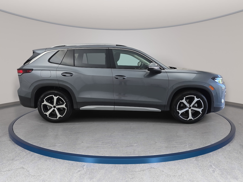 New 2026 Volkswagen Tiguan 2.0T SE SUV