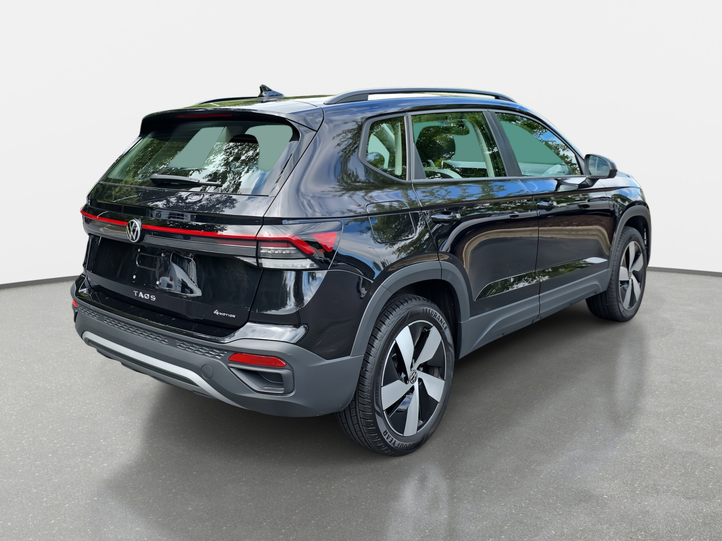 2025 Volkswagen Taos S photo 3