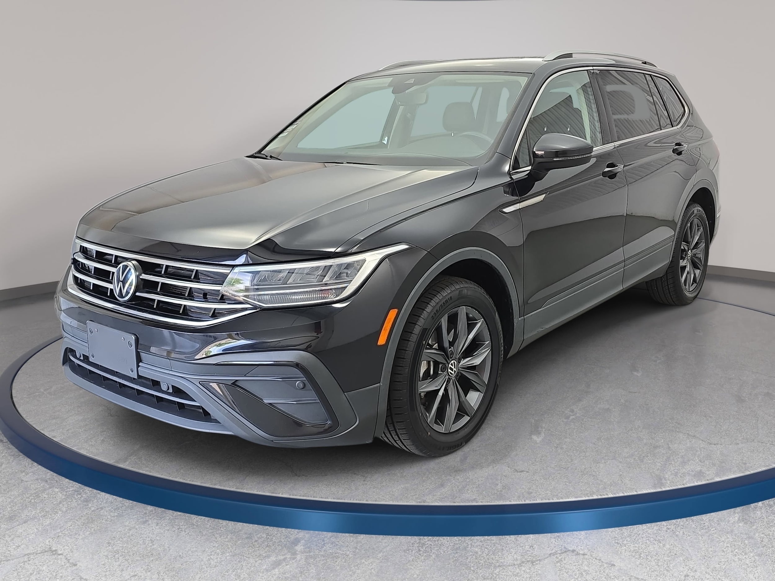 2022 Volkswagen Tiguan 2.0T SE 4Motion's photo