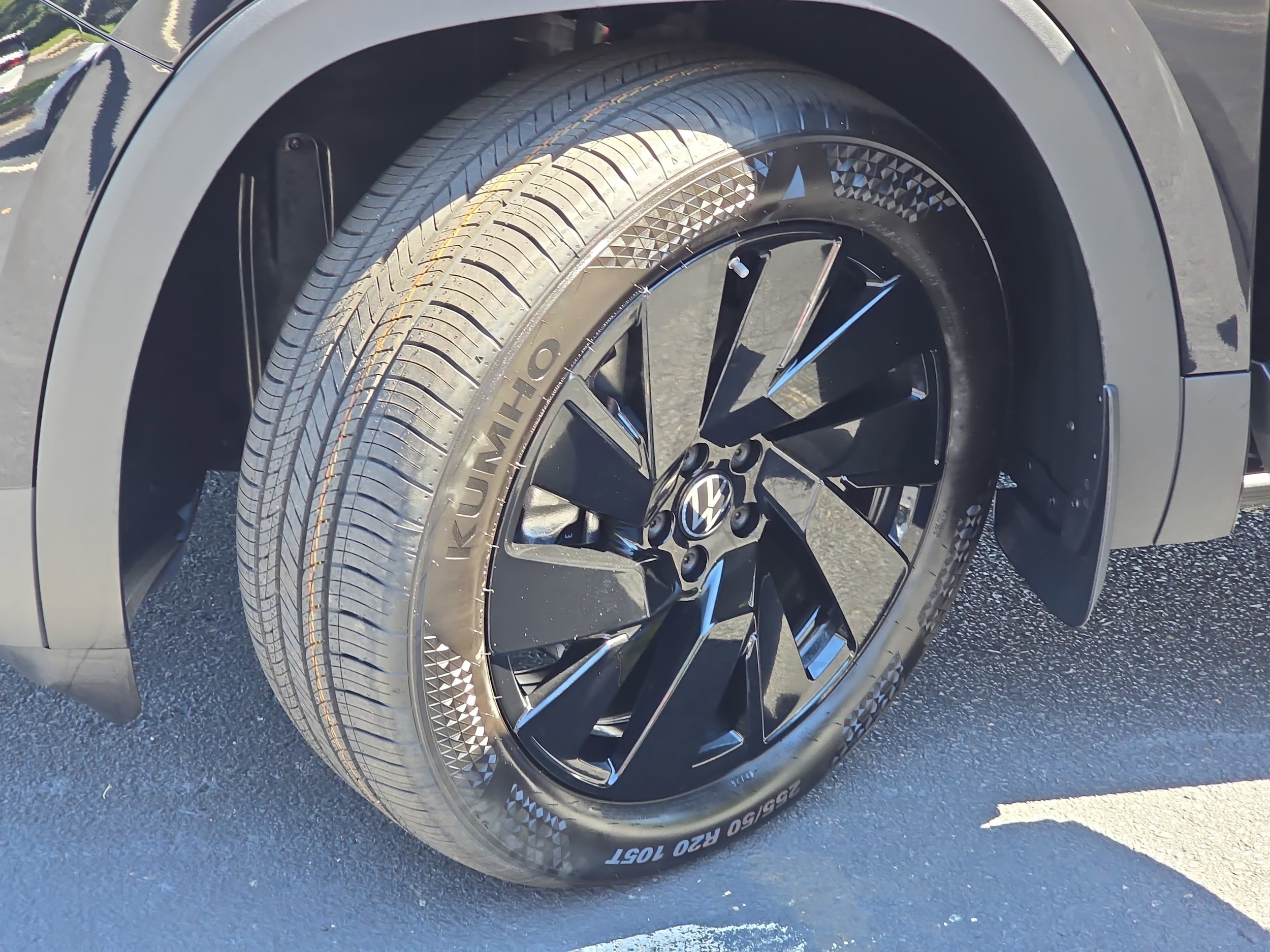2026 Volkswagen Atlas SE w/Tech - Photo 33