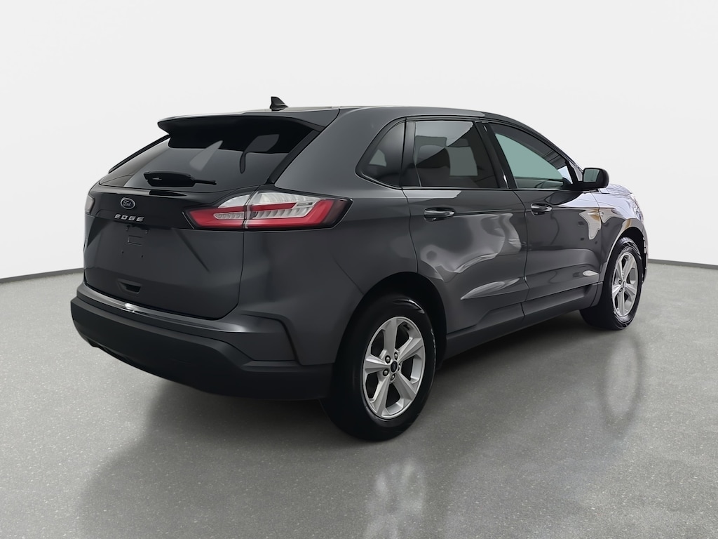 Used 2021 Ford Edge SE SUV