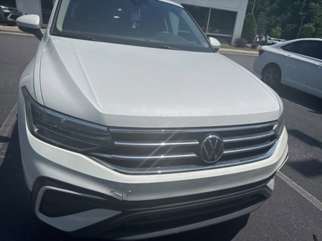 Certified 2023 Volkswagen Tiguan 2.0T SE SUV