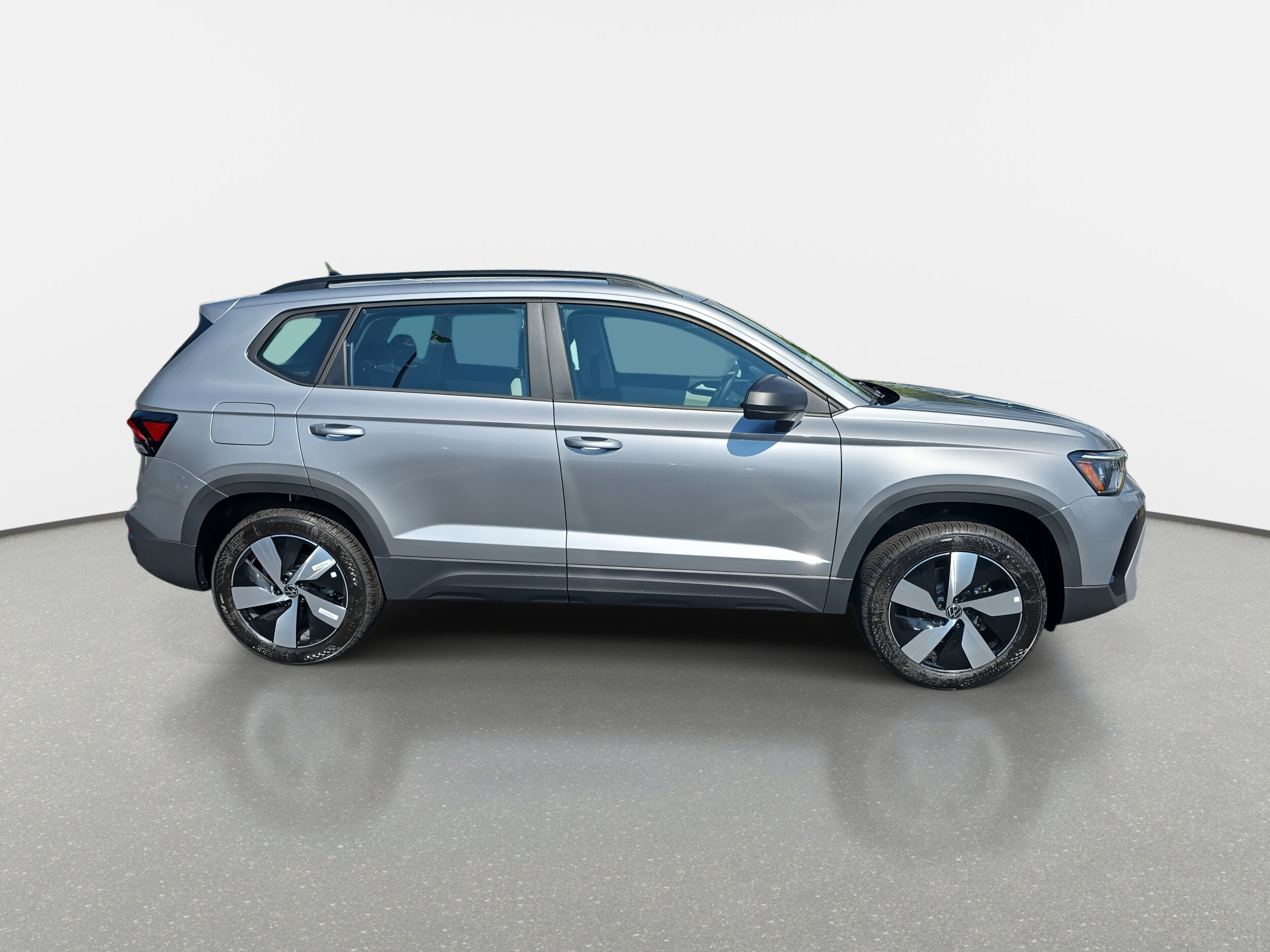 2025 Volkswagen Taos S photo 2
