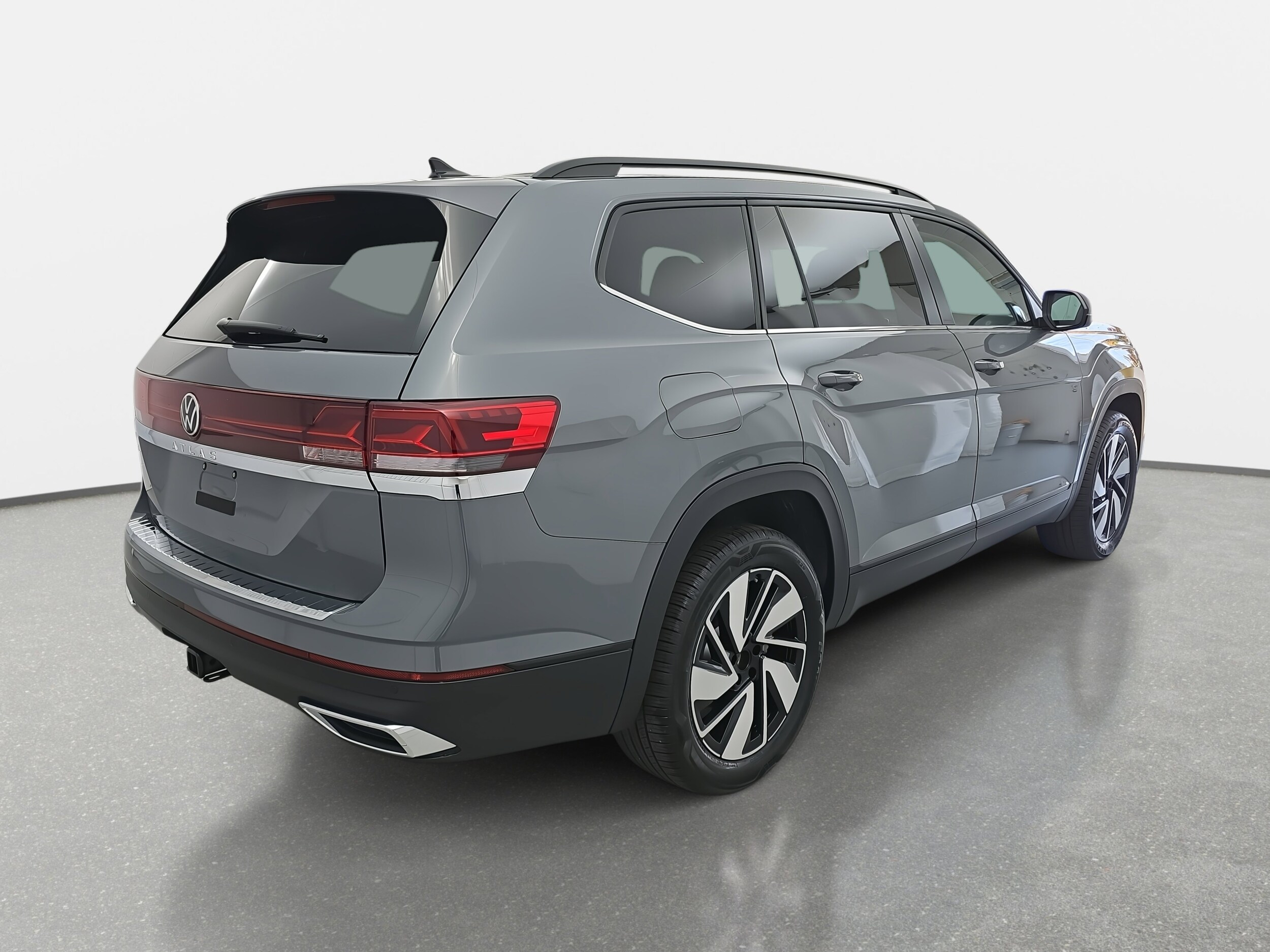 2026 Volkswagen Atlas SE Technology photo 3
