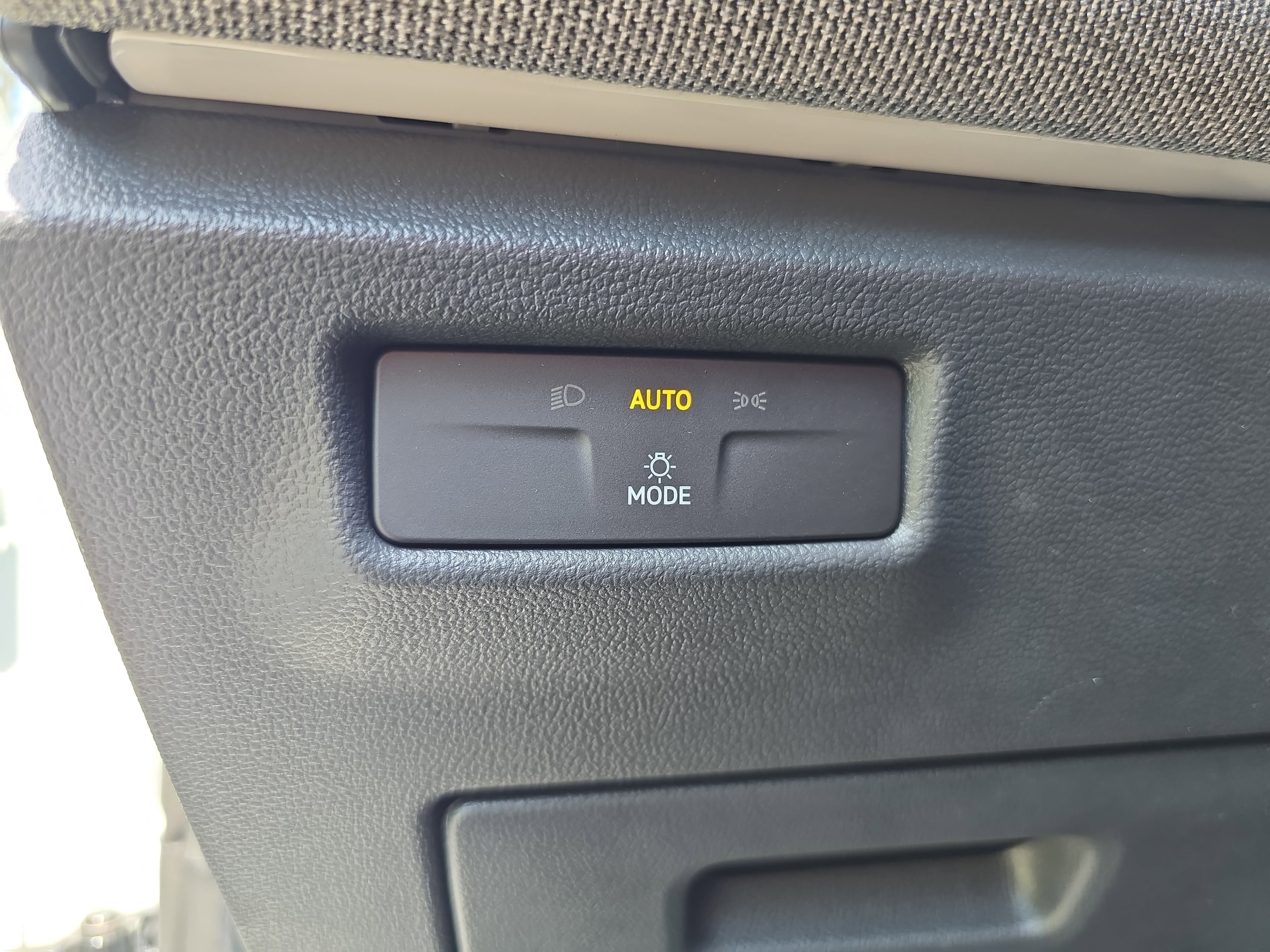 2025 Volkswagen Tiguan S - Photo 24