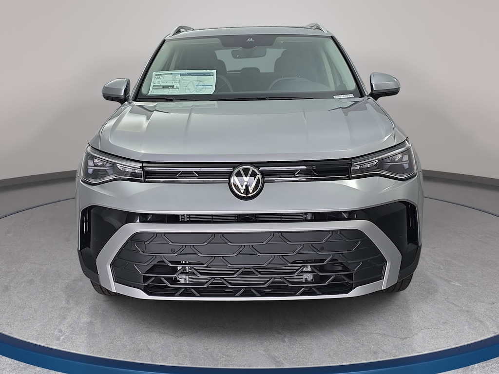 New 2026 Volkswagen Taos 1.5T SE SUV