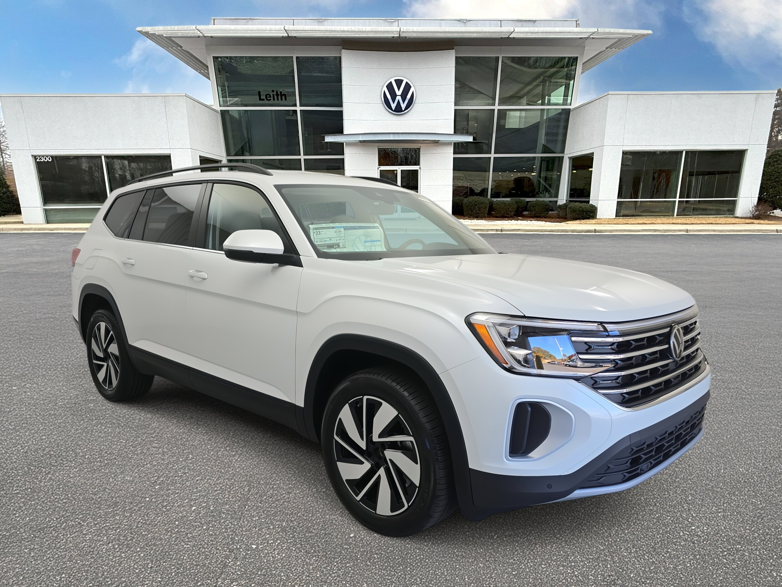 2026 Volkswagen Atlas SE's photo