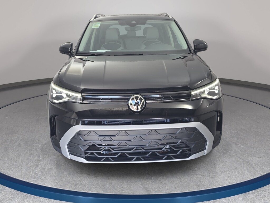 Used 2025 Volkswagen Taos 1.5T SE SUV