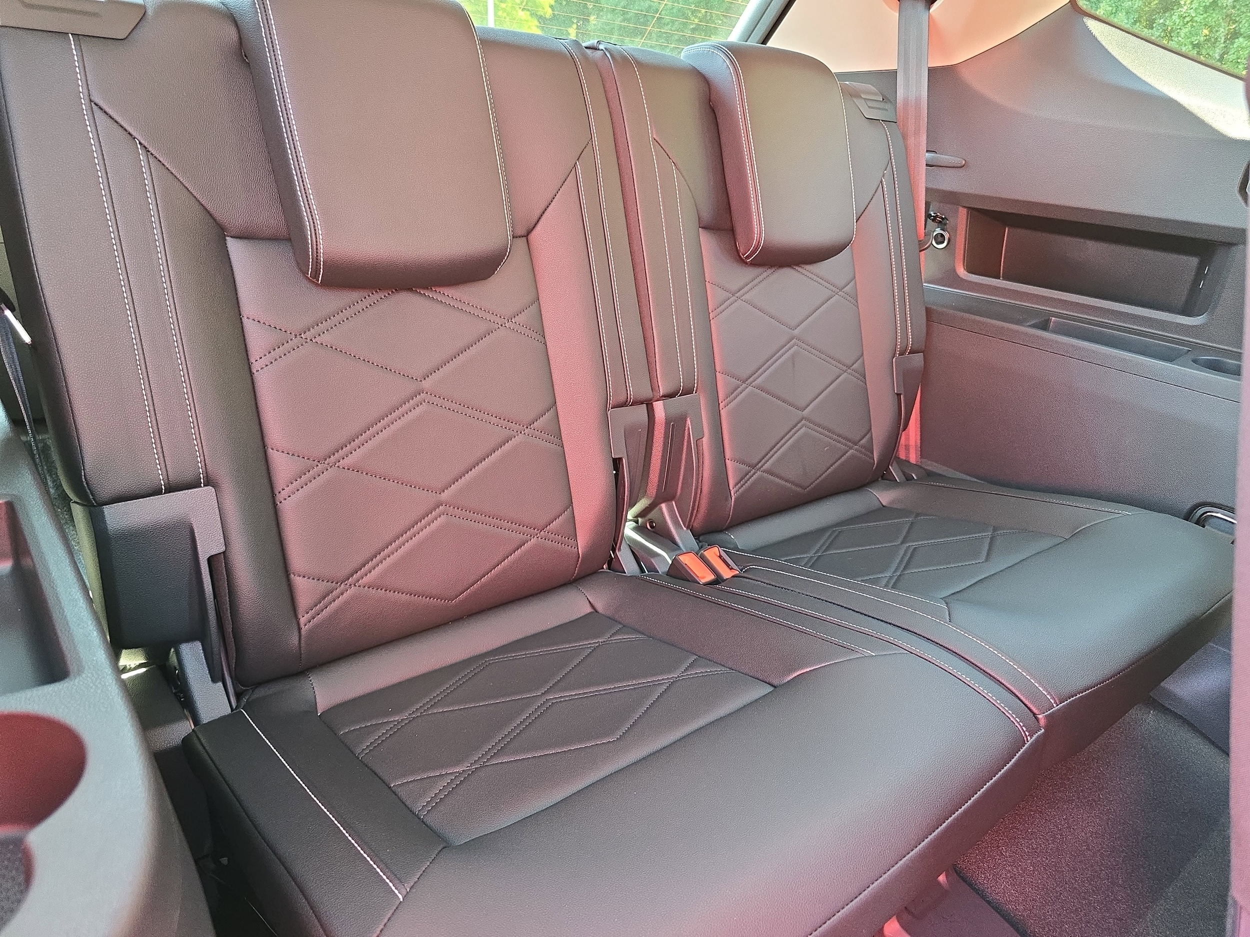 2026 Volkswagen Atlas SE w/Tech - Photo 12