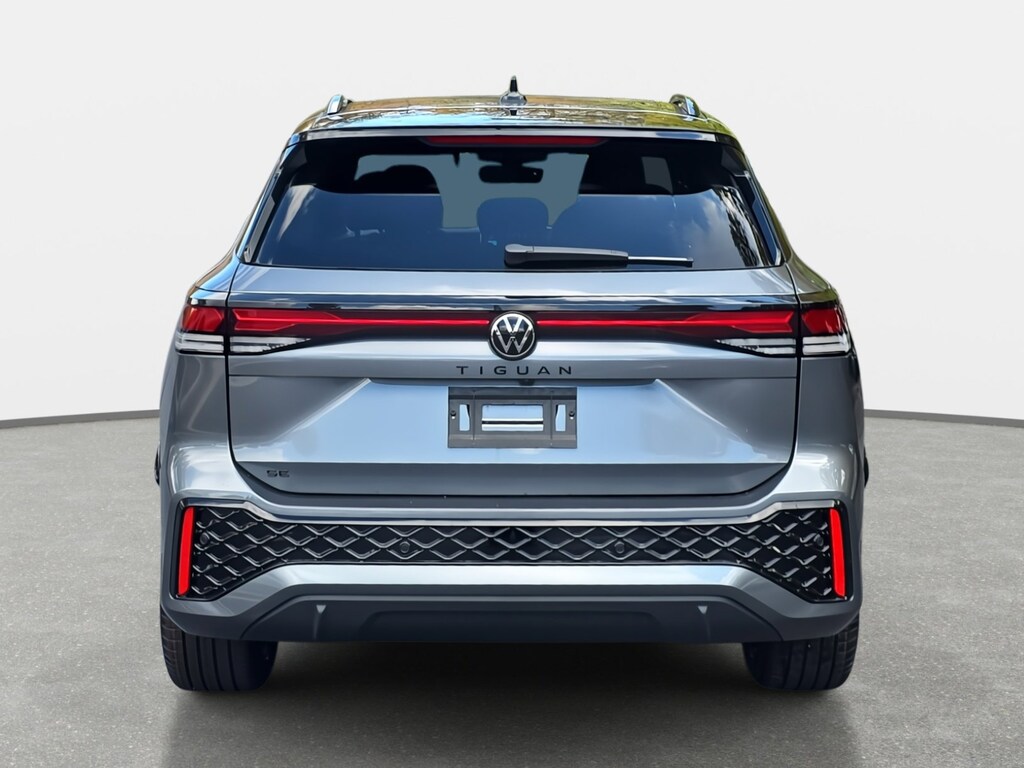 New 2026 Volkswagen Tiguan 2.0T SE SUV