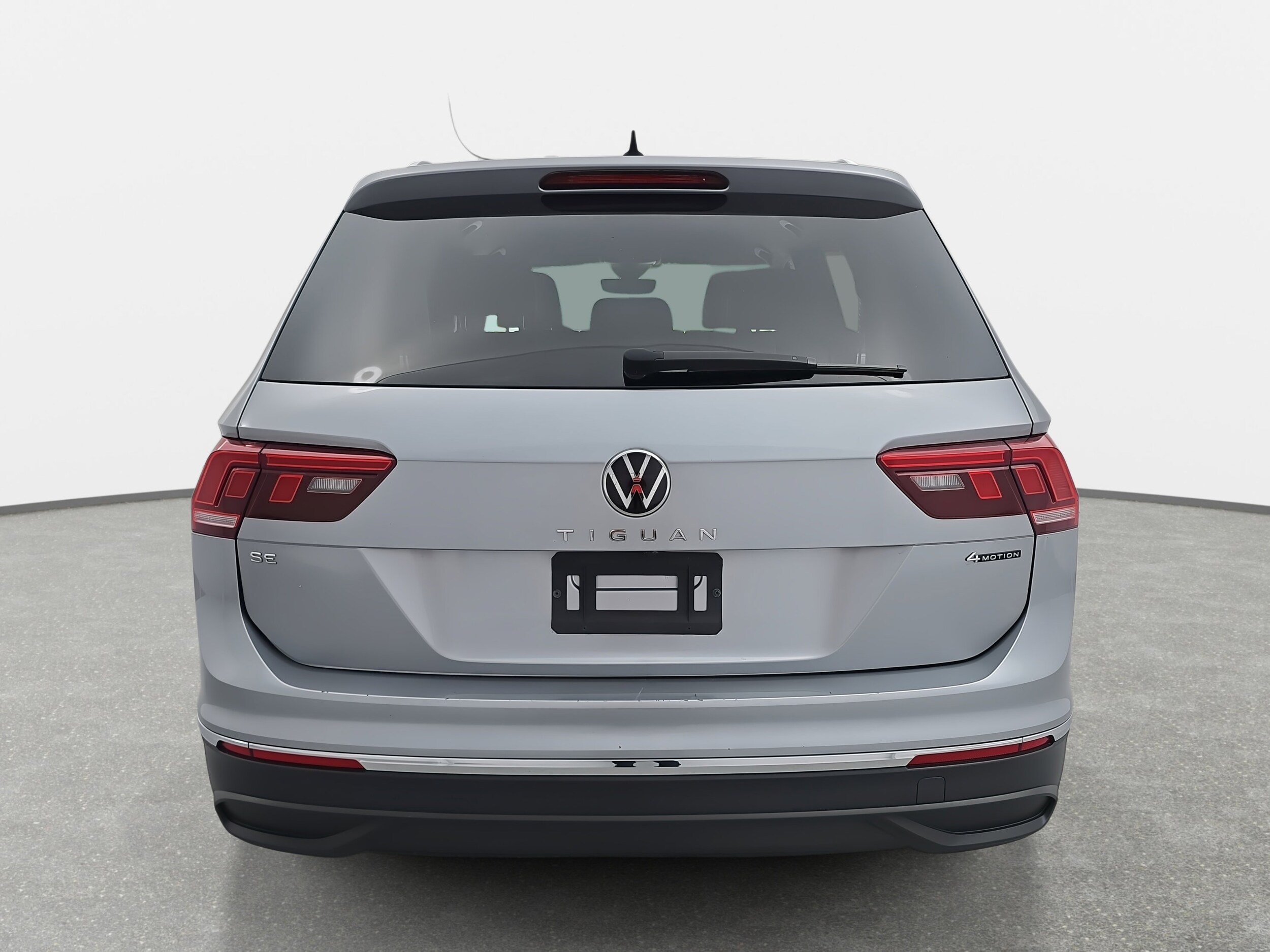 2022 Volkswagen Tiguan SE photo 3