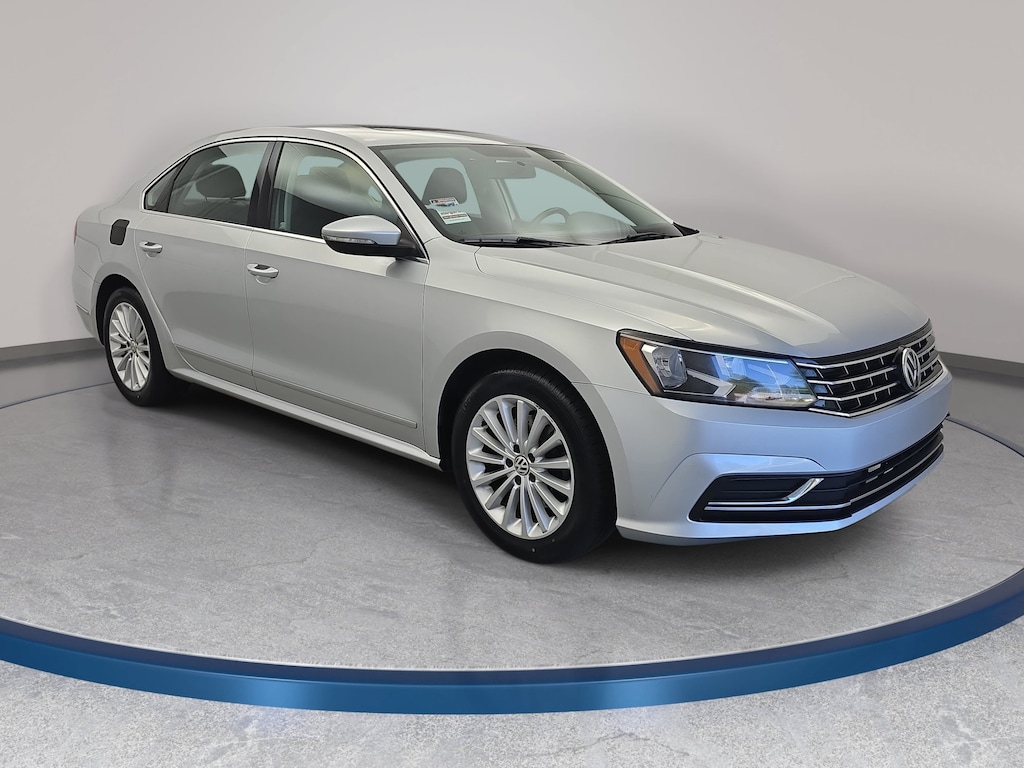 Used 2017 Volkswagen Passat 1.8T SE Sedan