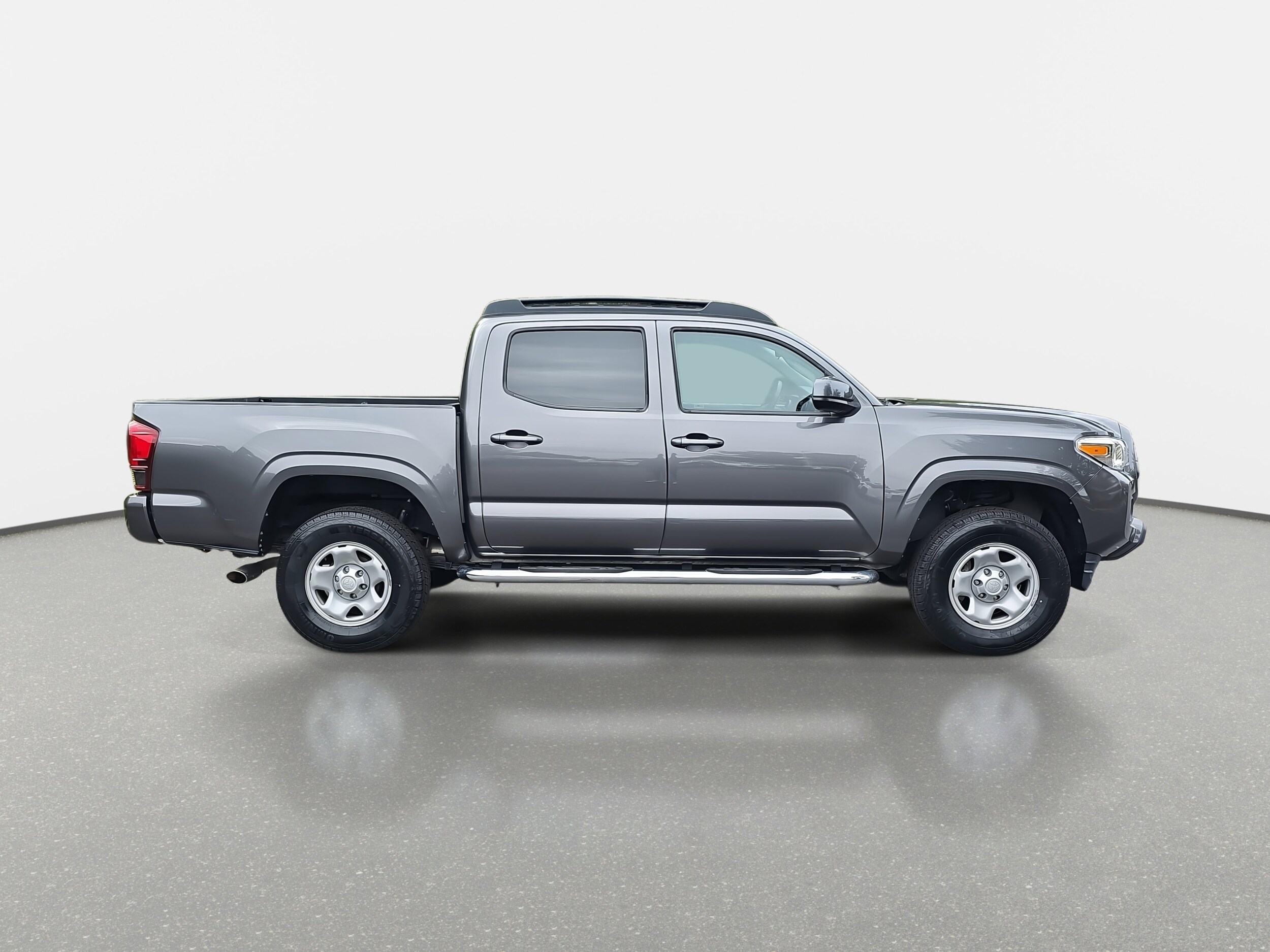 2021 Toyota Tacoma TRD V6 photo 2