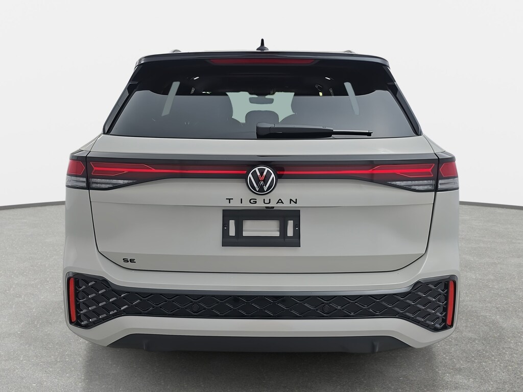 New 2026 Volkswagen Tiguan 2.0T SE SUV