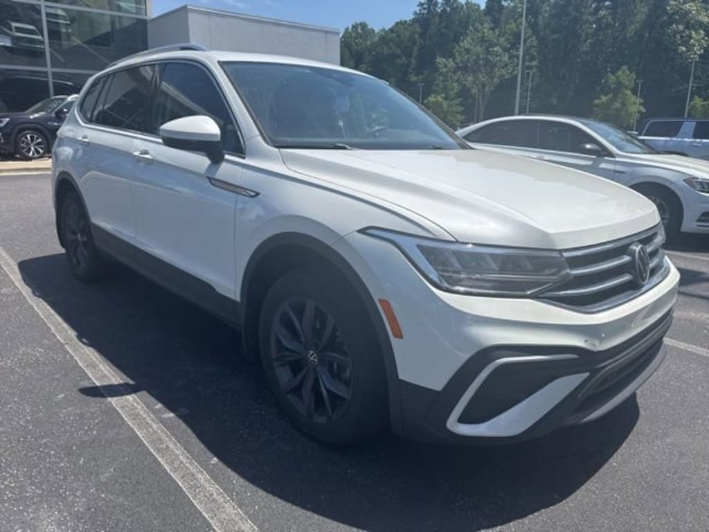 Certified 2023 Volkswagen Tiguan 2.0T SE SUV