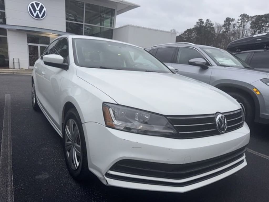 Used 2017 Volkswagen Jetta 1.4T S Sedan
