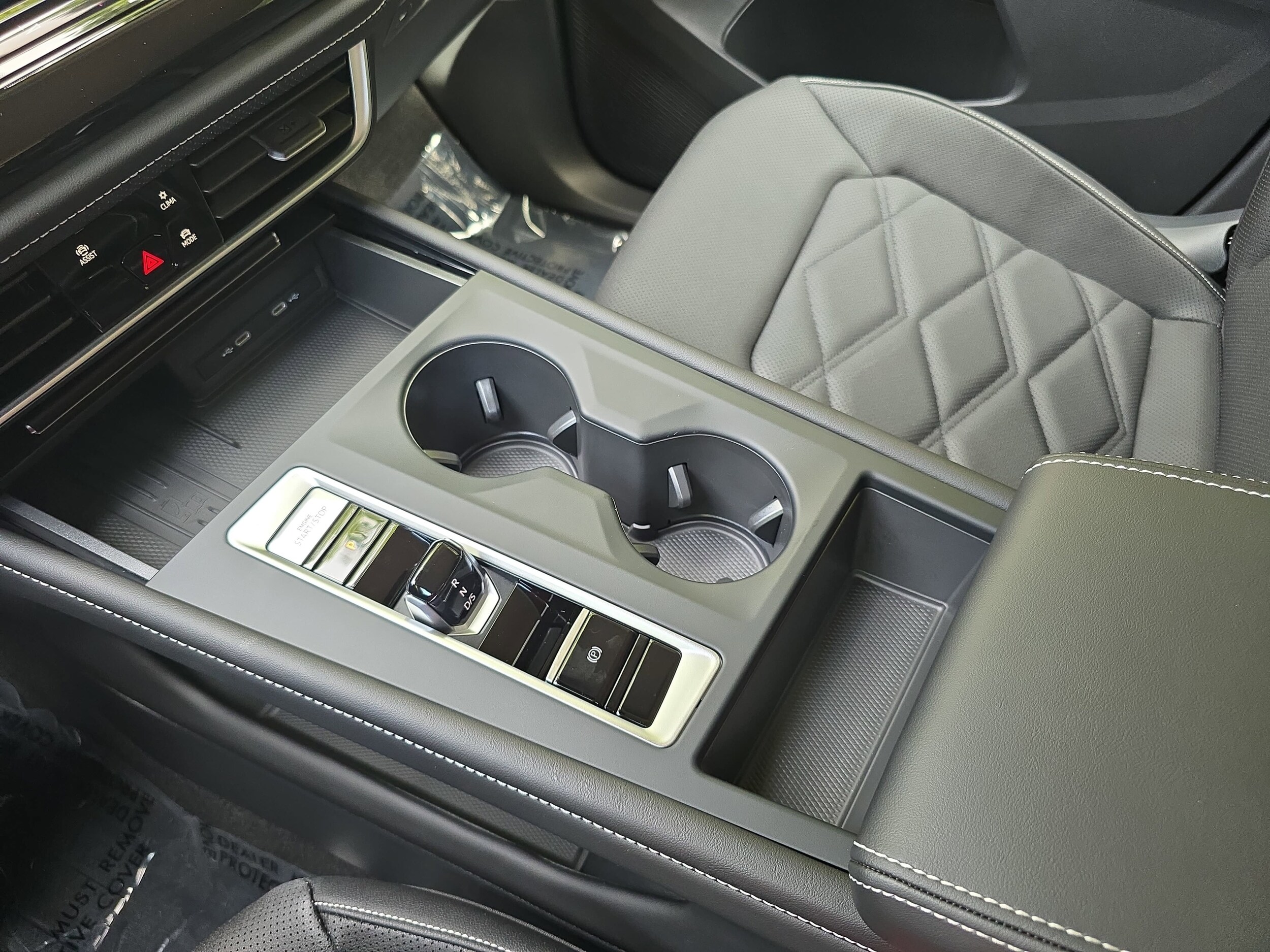 2026 Volkswagen Atlas SE - Photo 25