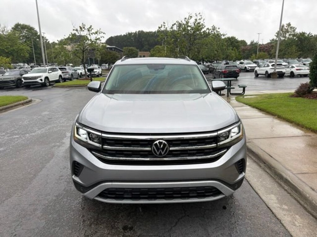Used 2023 Volkswagen Atlas 3.6L V6 SE w/Technology SUV