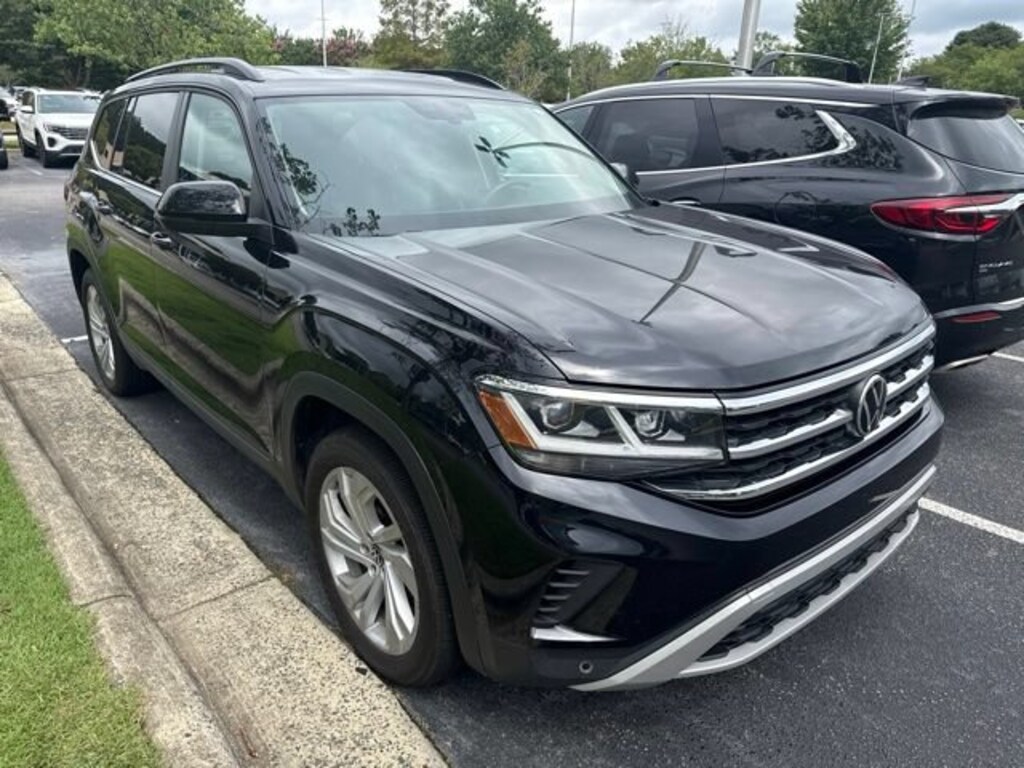 Used 2022 Volkswagen Atlas 3.6L V6 SE w/Technology SUV