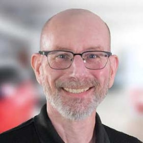 Staff member Jason Walker from ID_d714a2d0df1f