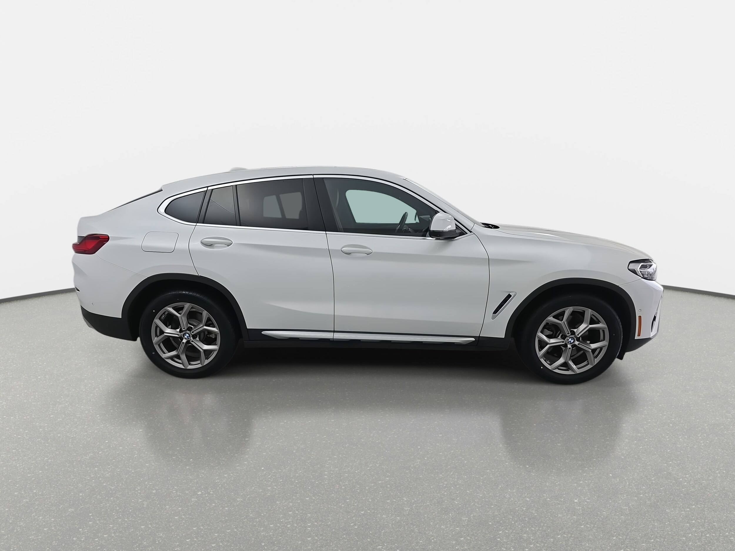 2022 Bmw X4 xDrive30i photo 2