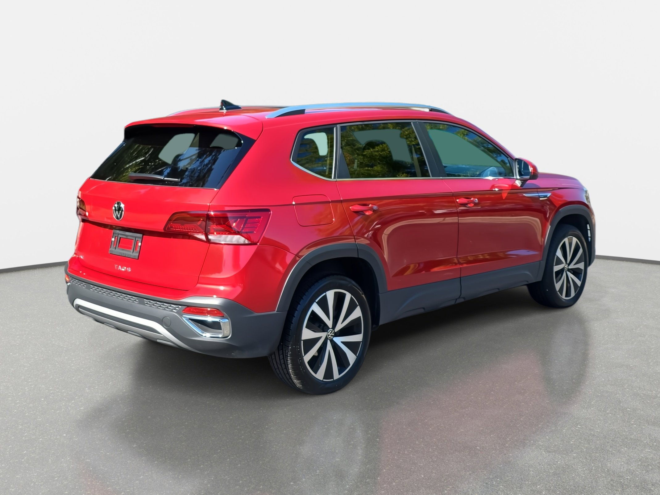 2024 Volkswagen Taos SE photo 3