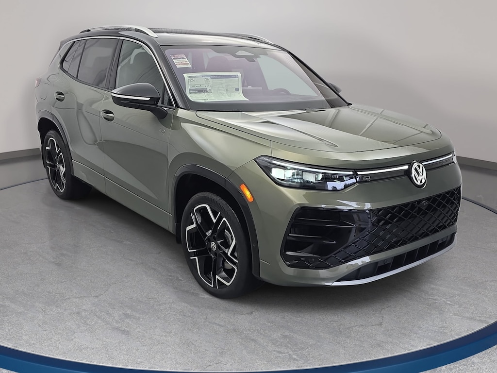 New 2026 Volkswagen Tiguan SEL R-Line Turbo SUV