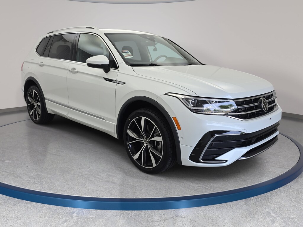 Used 2024 Volkswagen Tiguan 2.0T SEL R-Line SUV