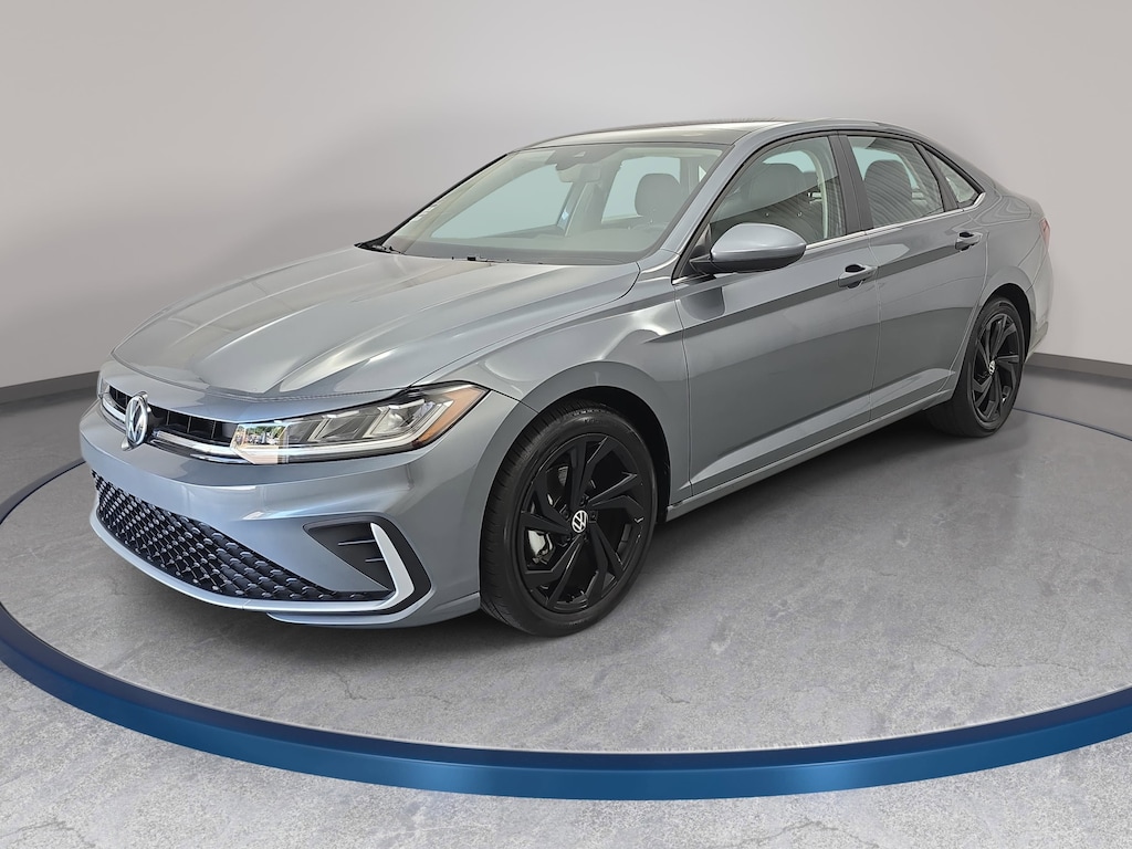 Used 2025 Volkswagen Jetta 1.5T SE Sedan