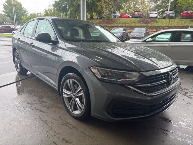 Used 2023 Volkswagen Jetta 1.5T SE Sedan