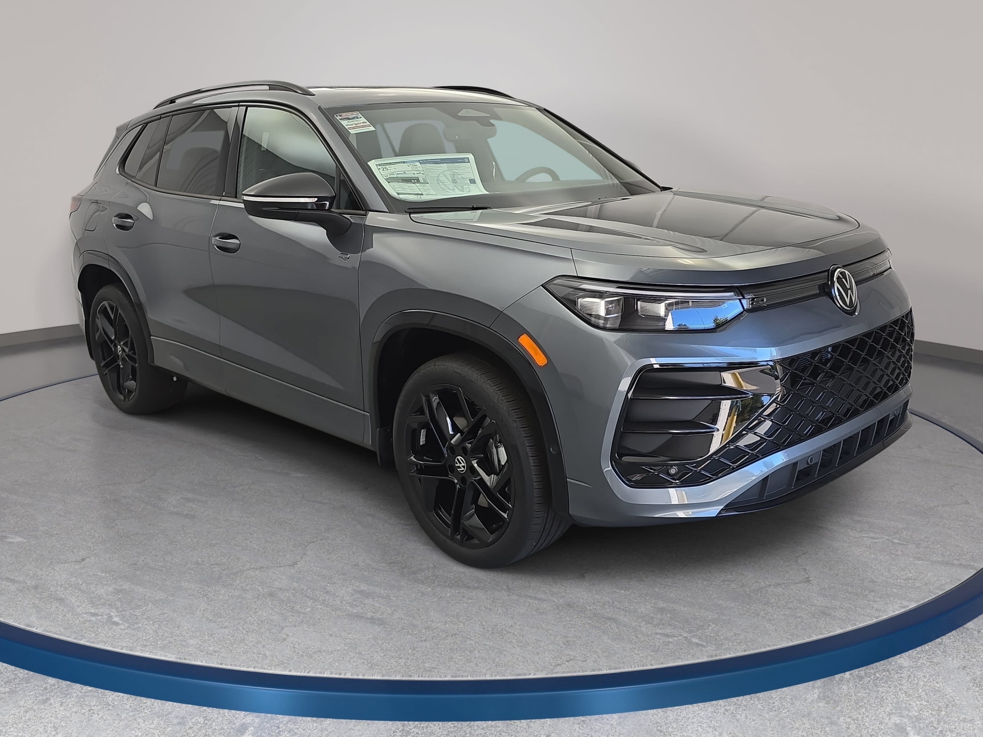 New 2026 Volkswagen Tiguan SE R-Line Black SUV
