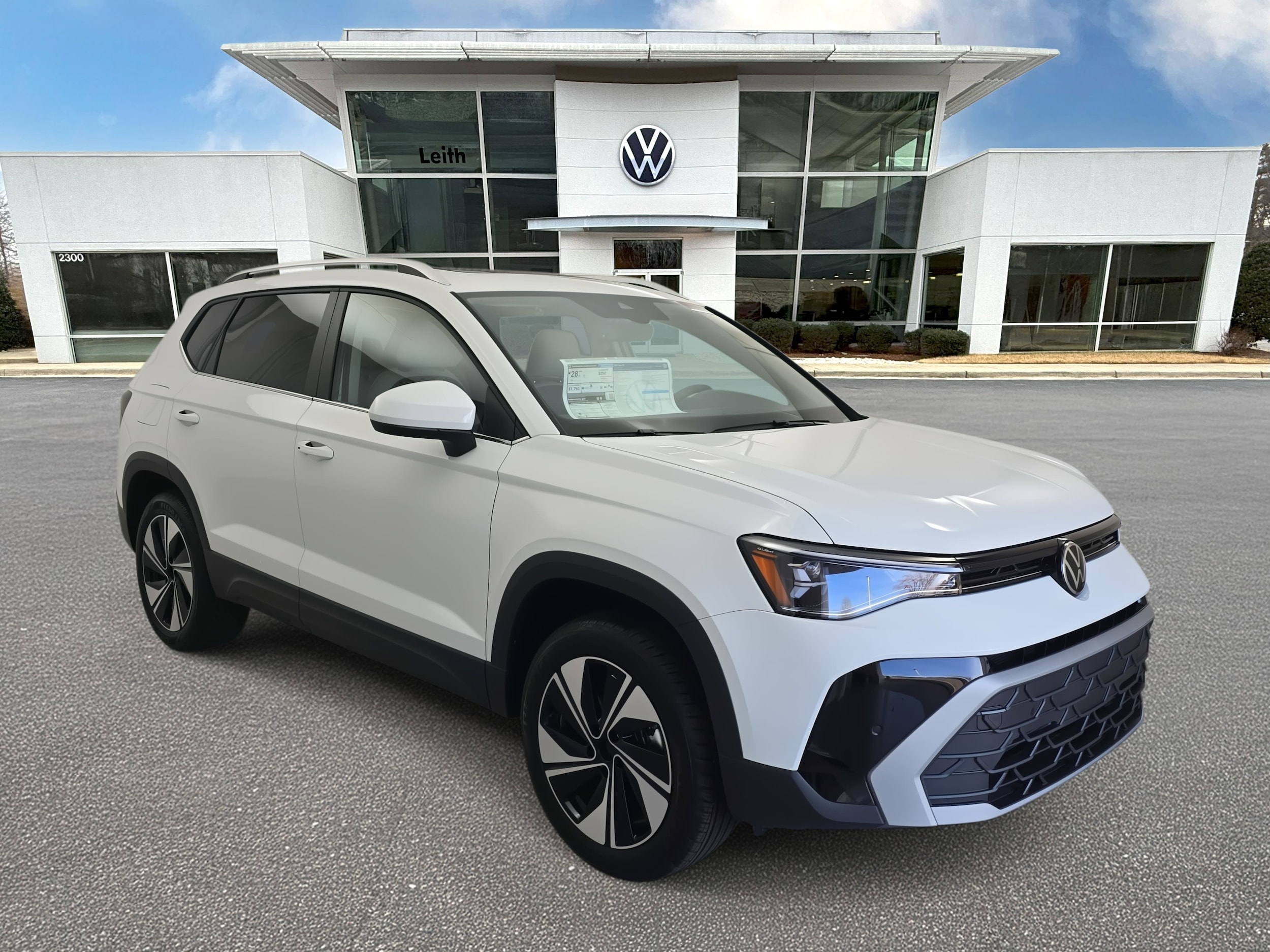 2026 Volkswagen Taos SE's photo