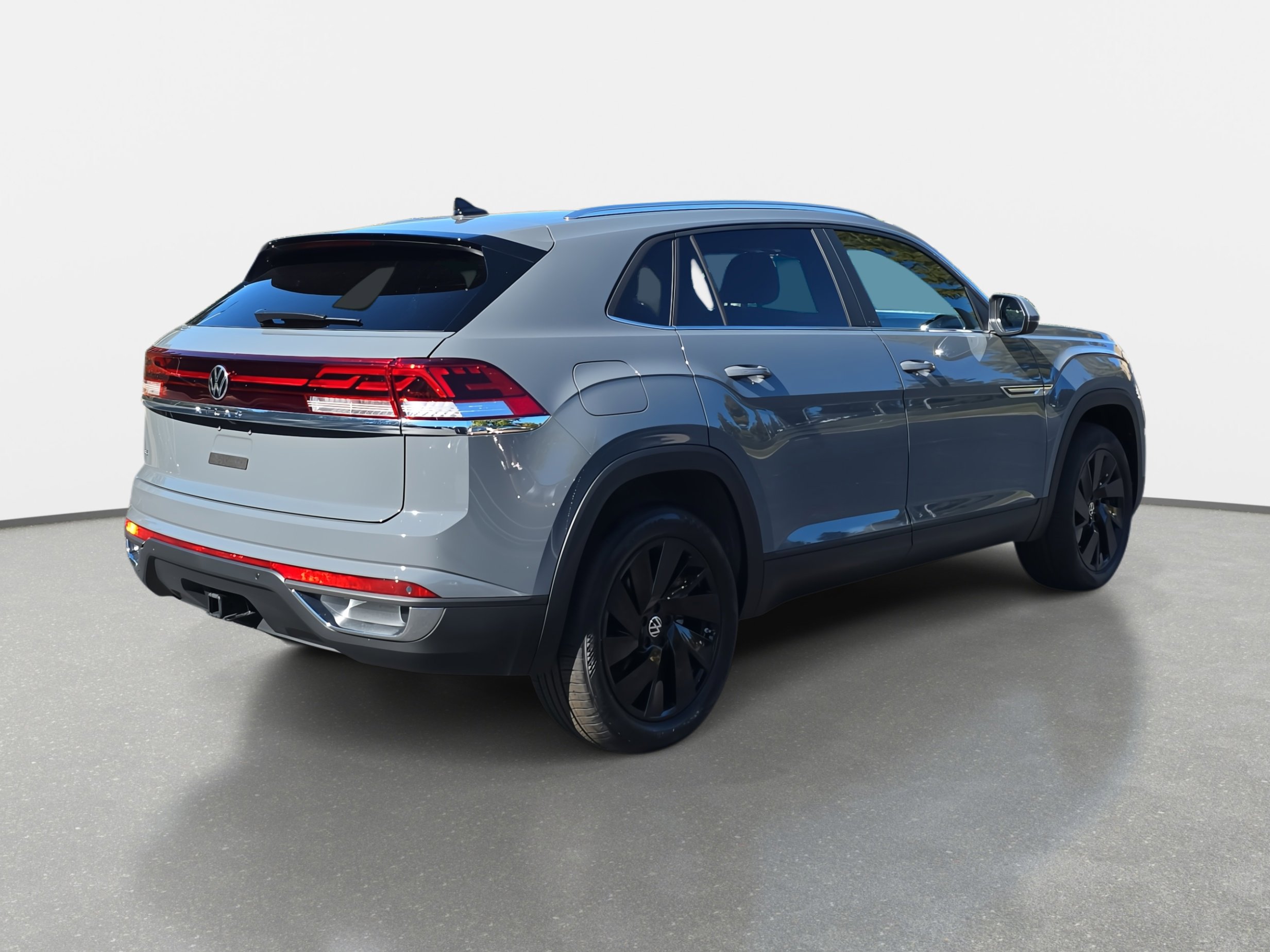 2026 Volkswagen Atlas Cross Sport SE Technology photo 2