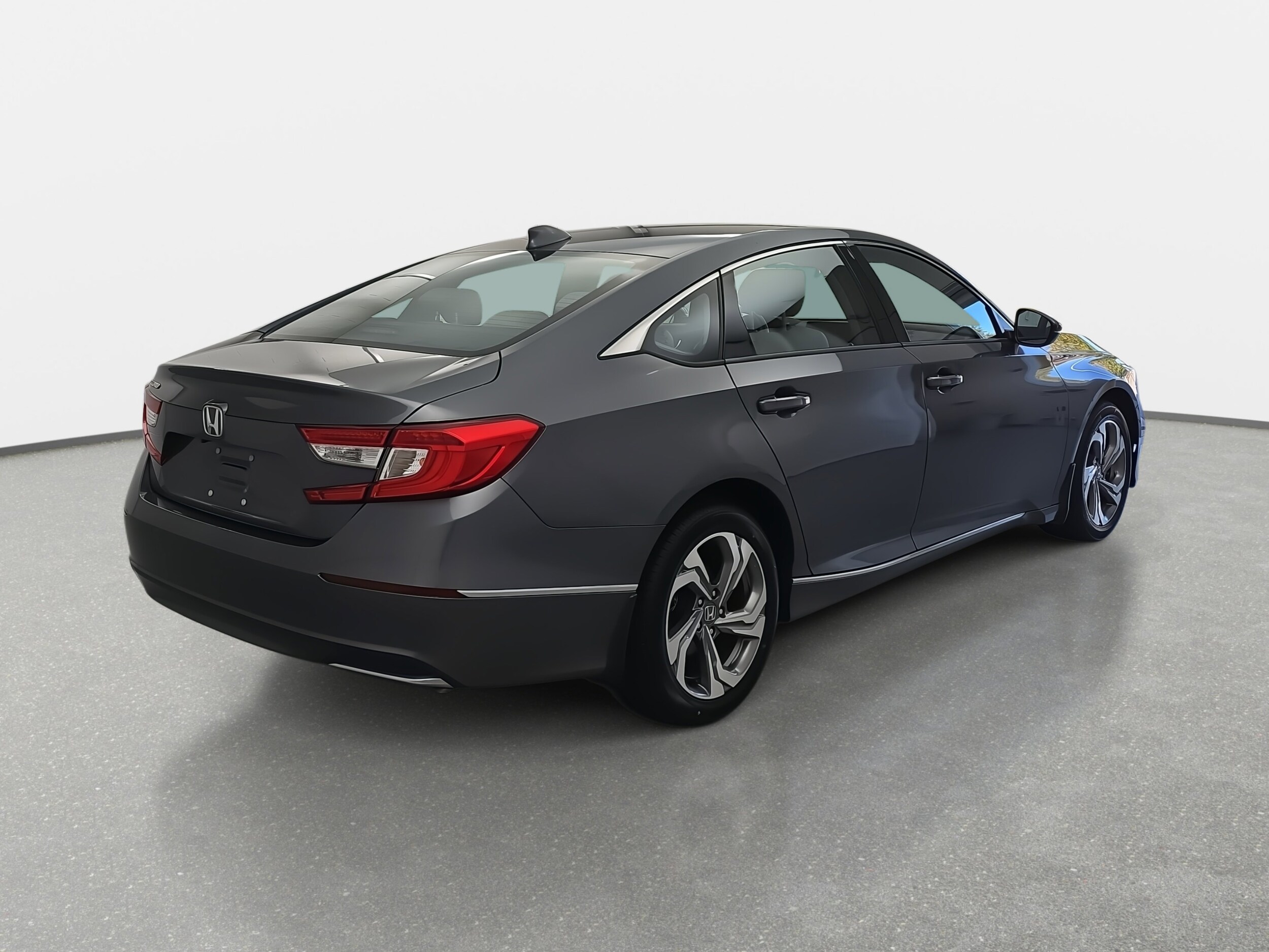 2018 Honda Accord EX-L 1.5T photo 3