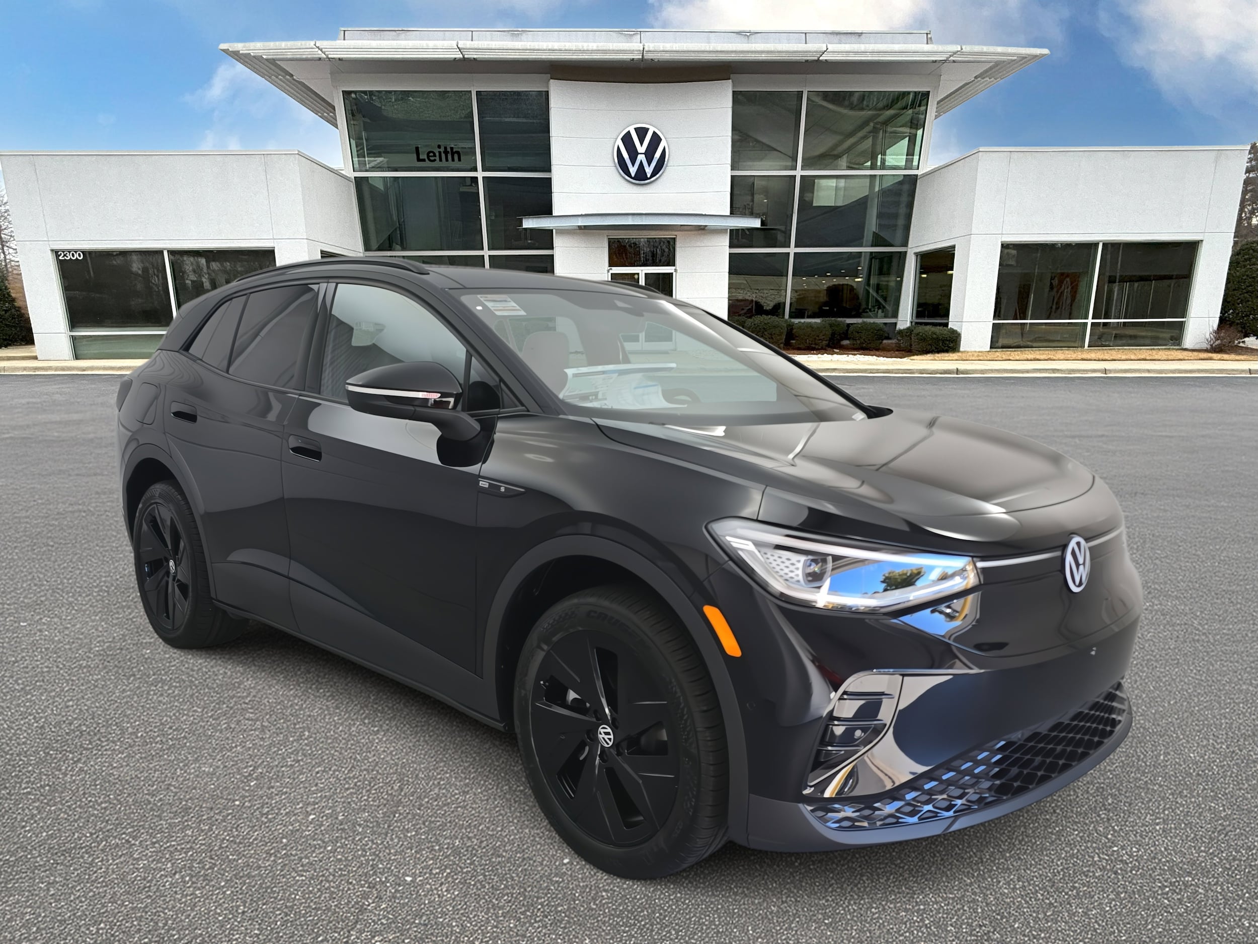 2025 Volkswagen ID.4 PRO S PLUS's photo