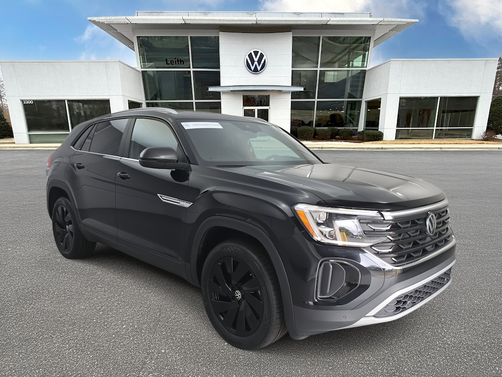 Certified 2024 Volkswagen Atlas Cross Sport 2.0T SE w/Technology SUV