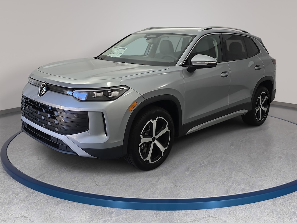 New 2026 Volkswagen Tiguan 2.0T SE SUV