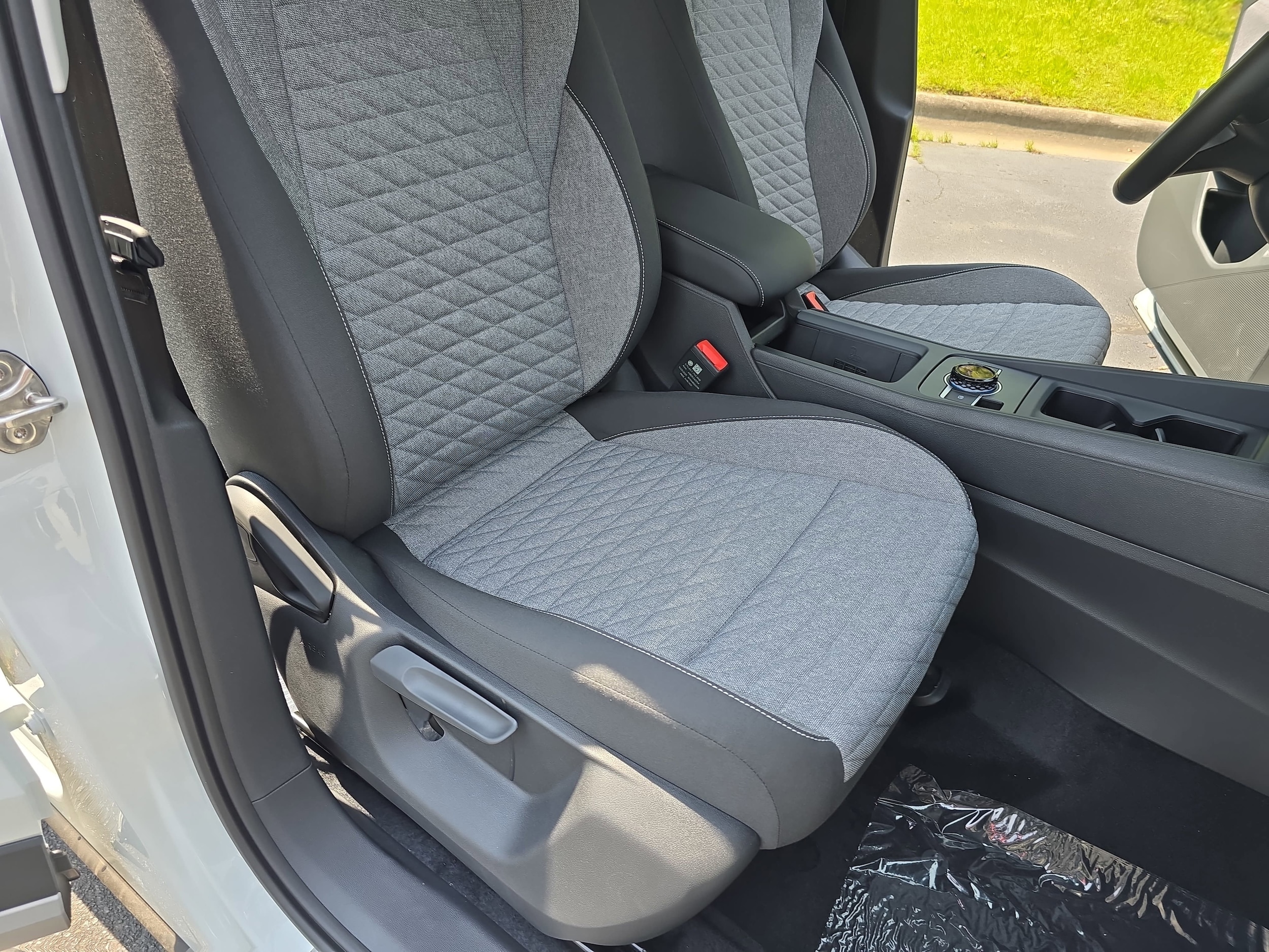 2025 Volkswagen Tiguan S - Photo 10