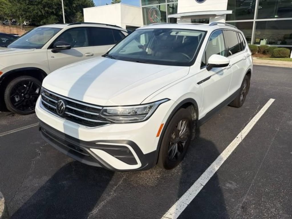 Used 2024 Volkswagen Tiguan 2.0T SE SUV